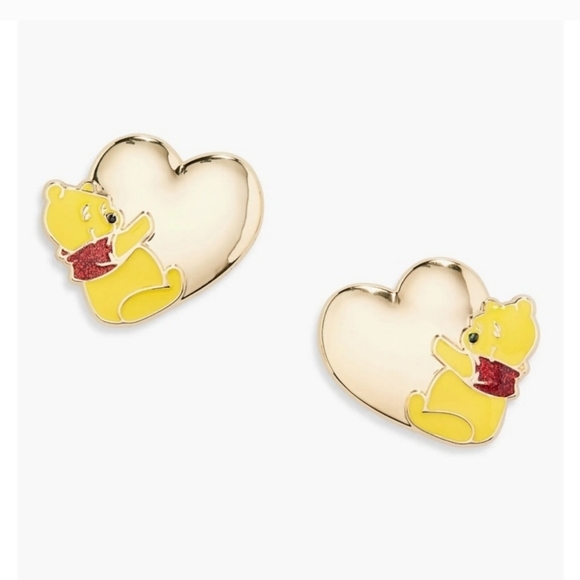 🔹️Disney X Baublebar🔹️ Gold Heart Shaped Winnie the Pooh Stud Earrings ✨️💛 - Picture 1 of 4